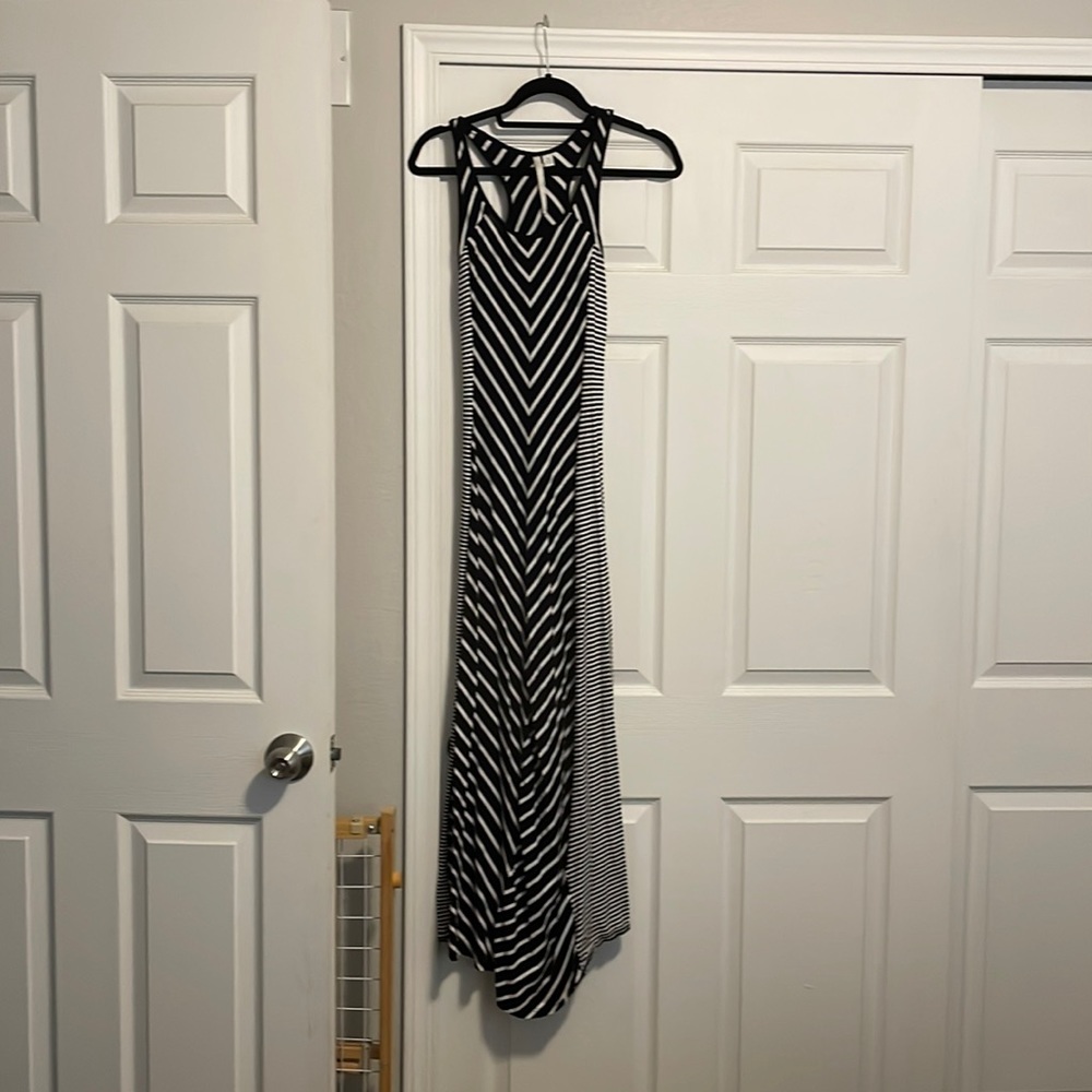 LC STRIPED MAXI DRESS